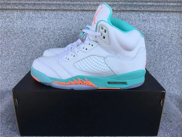 Air Jordan 5