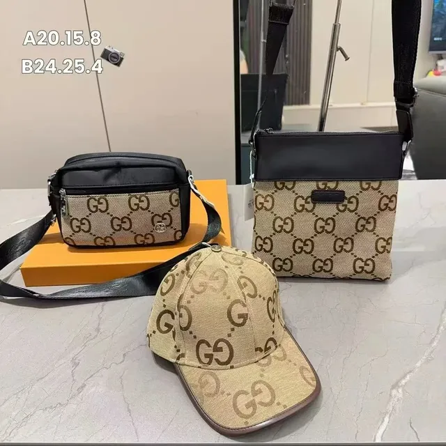 Gucci GG Supreme Crossbody Bag Beige Brown Monogram