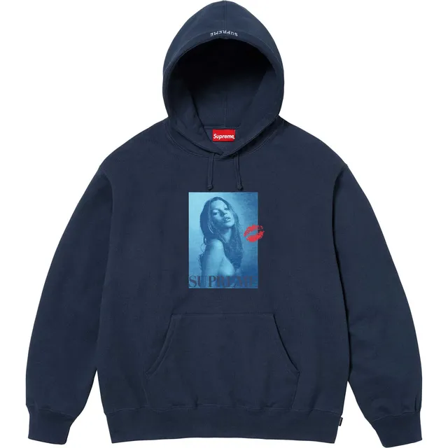 E584 # navy blue