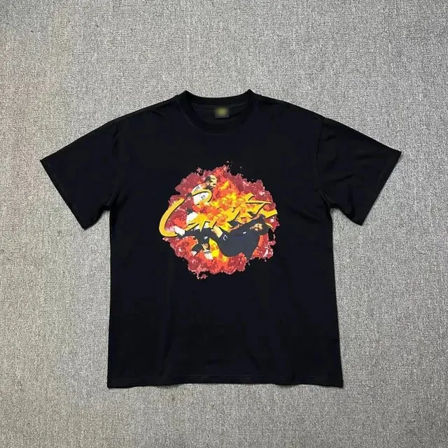 Corteiz T-Shirt Pokémon Charizard Graphic