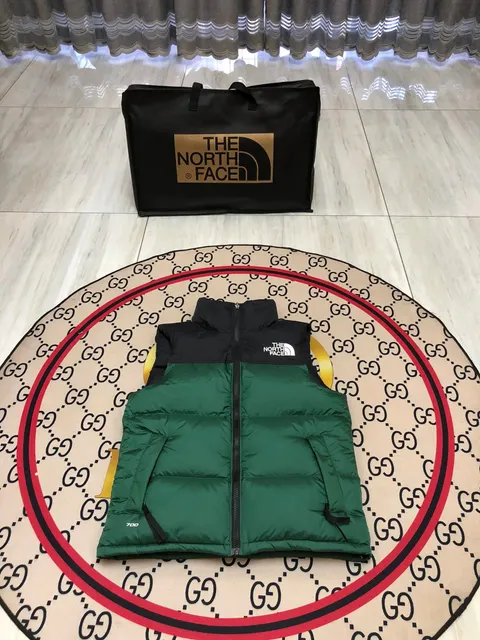 Nuptse Vest Gucci x The North Face
