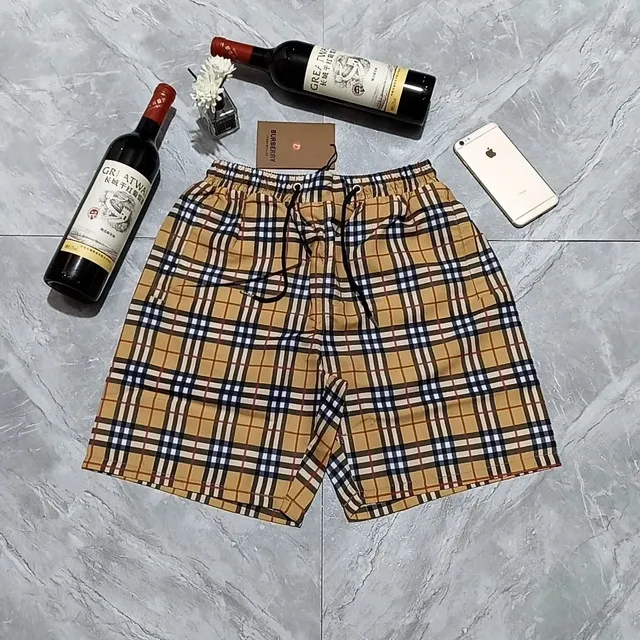 Burberry Checkered Shorts Classic Vintage Check
