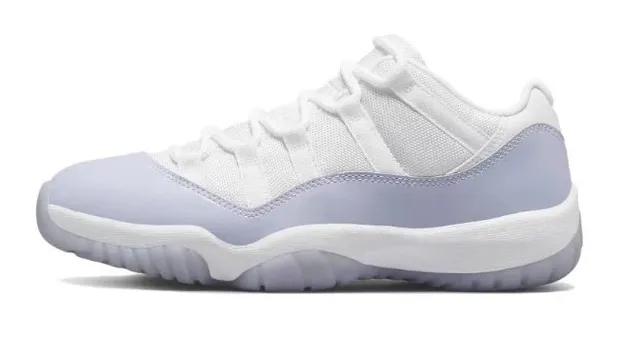 Air Jordan 11 Low
