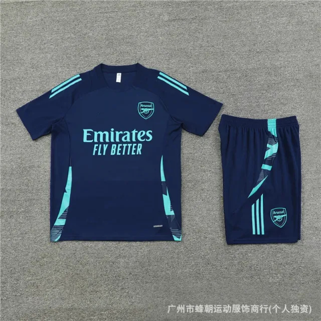 义乌市赞扬服饰有限公司