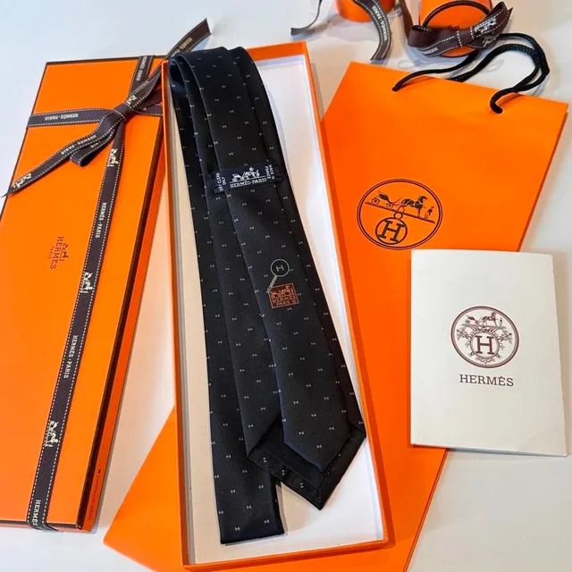 Hermès Silk Tie