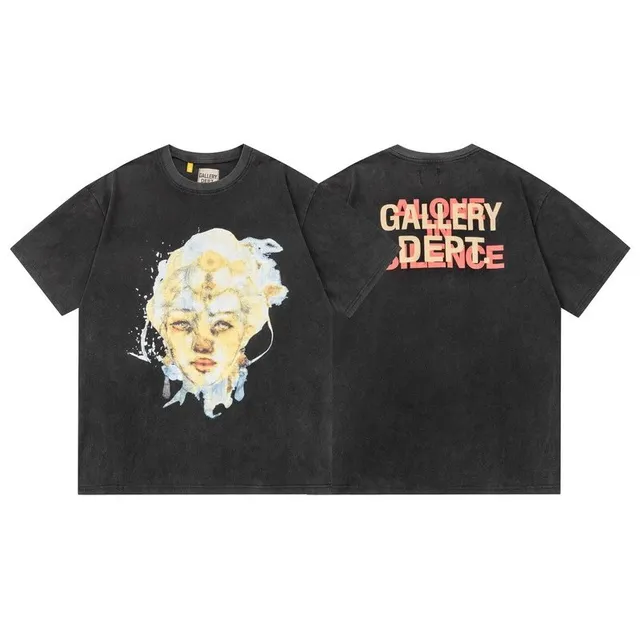 Gallery Dept. Graphic Tee Alone in Gallery Dept