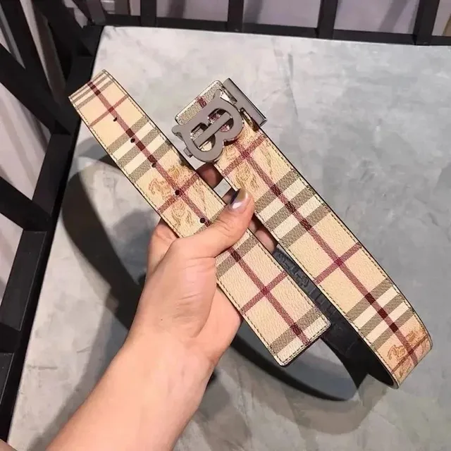 Burberry Classic Check Belt Vintage Check