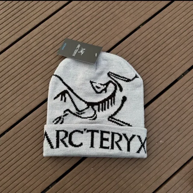 Beanie Arc'teryx Logo