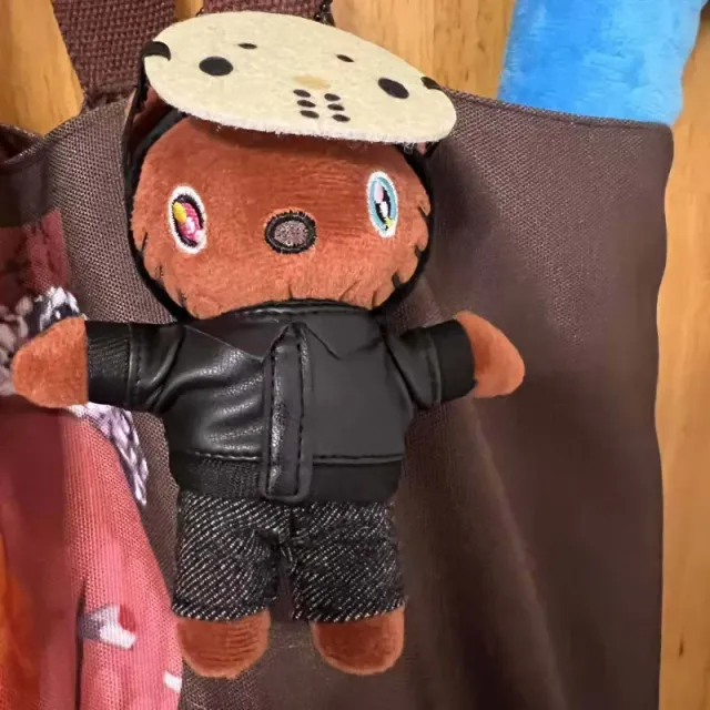 Kanye 带钥匙扣