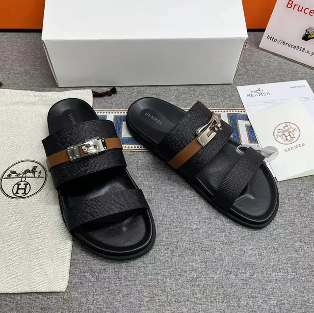 Hermès Oran Sandal Black with Brown Strap