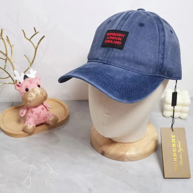 Burberry Baseball Cap Velvet Patch Logo
