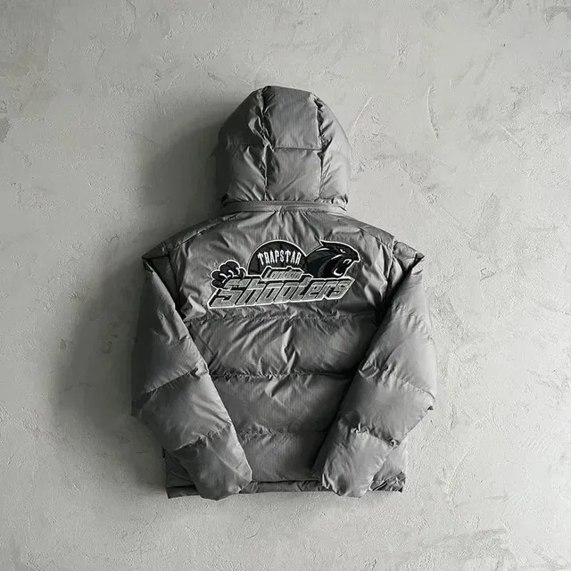 Trapstar Puffer Jacket Shooters Logo