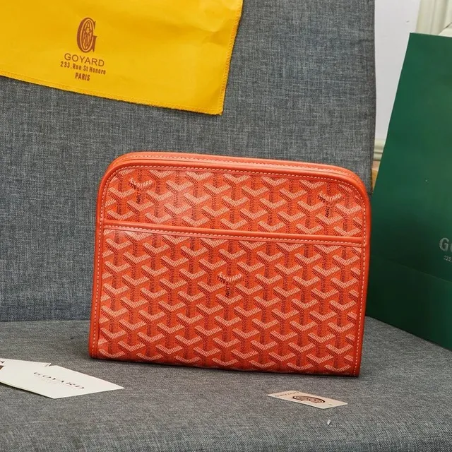 Goyard Saint Louis Clutch Taurillon Chevron