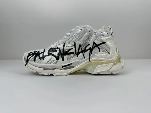 Balenciaga Triple S Graffiti