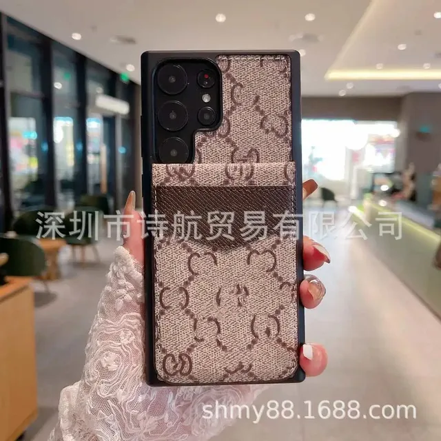 Gucci Phone Case with Cardholder GG Supreme Canvas