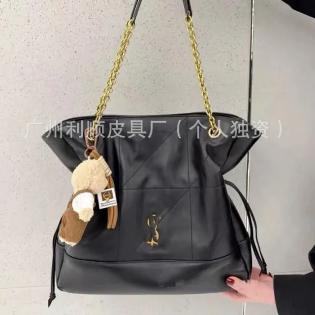 Saint Laurent Niki Bag Quilted Leather