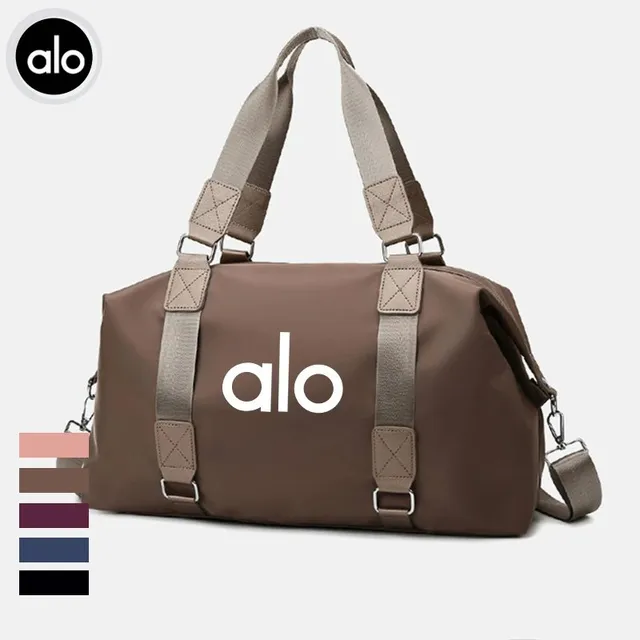Alo Yoga Duffel Bag Logo Print