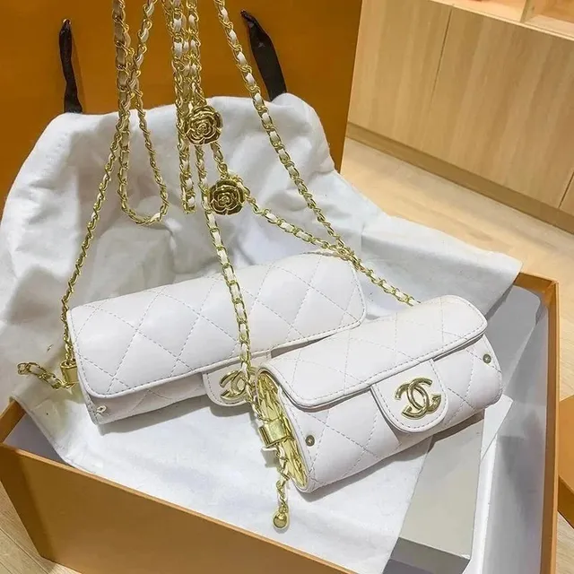 Chanel Classic Flap Quilted Chain Wallet