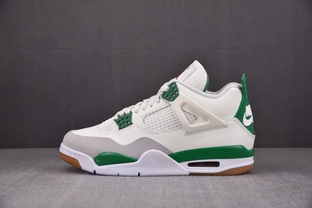 DR5415-103 Pine Green