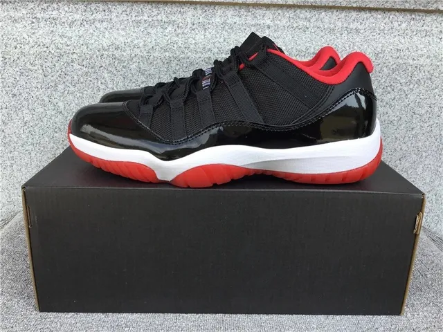 Air Jordan 11 Bred