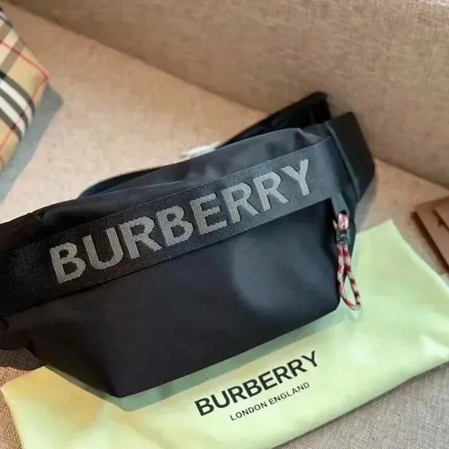 Burberry Belt Bag Logo Webbing