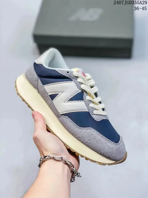 New Balance 2002R Navy Grey