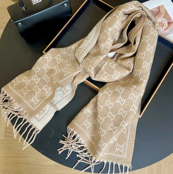 Gucci GG Logo Scarf