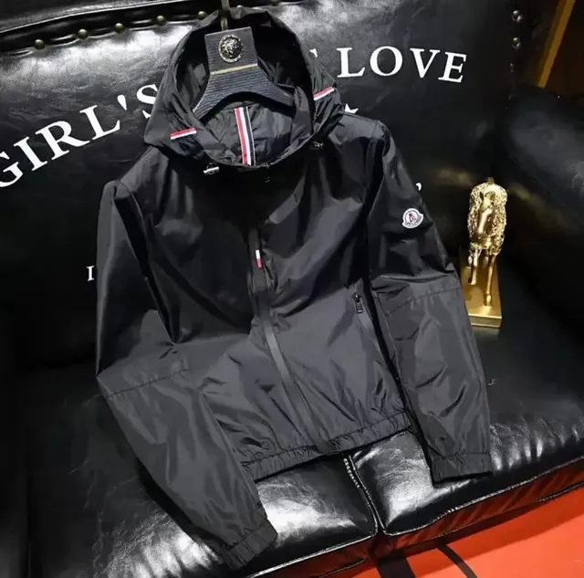 Moncler jackets Classic Logo