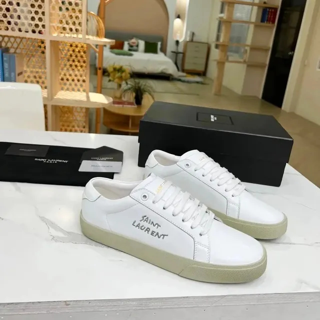 Saint Laurent SL/10 Classic Logo