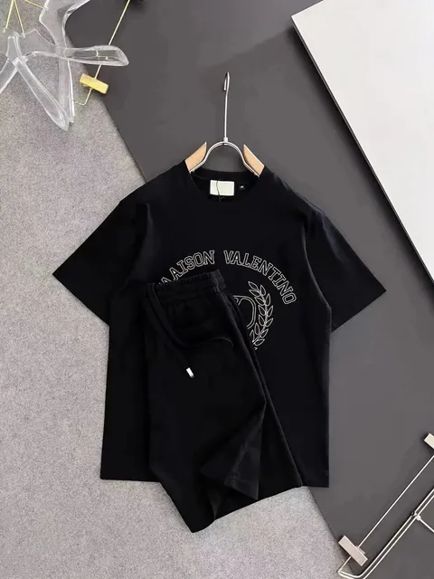 05黑色