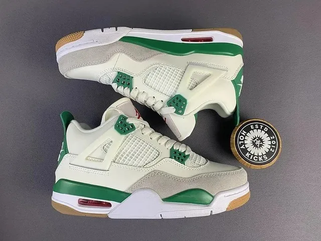 Air Jordan 4 Military Green