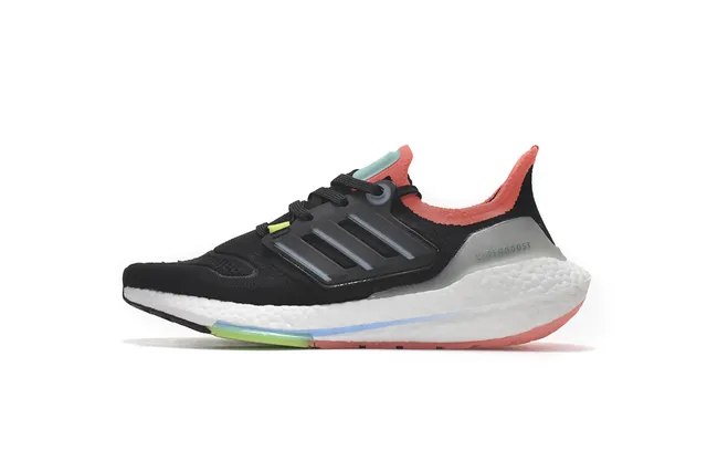 Adidas Ultraboost Colorful Accents