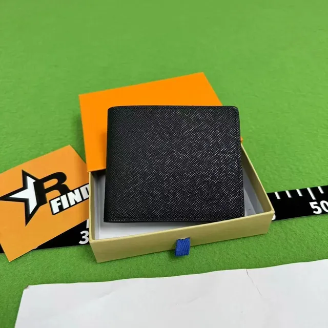 Louis Vuitton Bifold Wallet Epi Leather