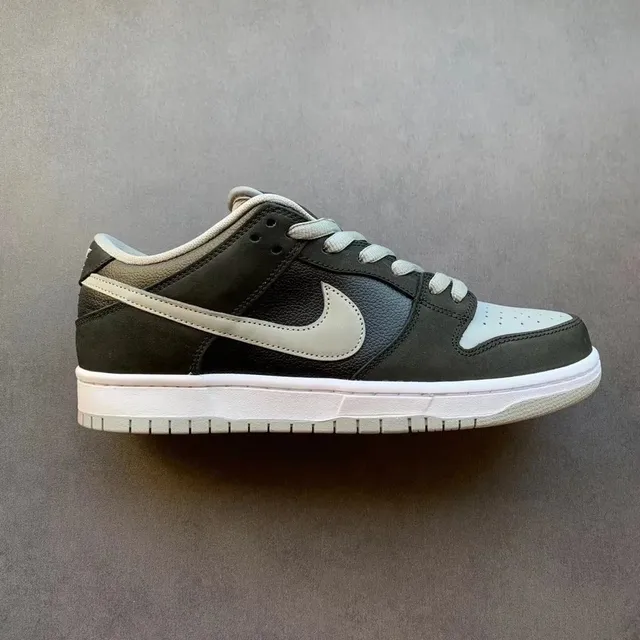 Nike Dunk Low Black Grey