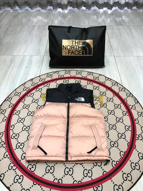 Nuptse Vest Gucci x The North Face