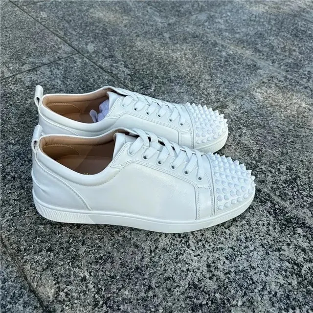 2白色头钉