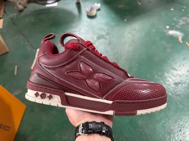 酒红 SK822
