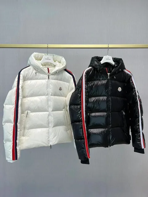 Moncler Short Puffer Jacket Tape Detail