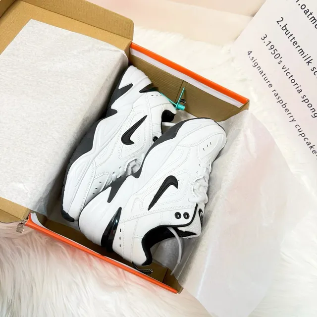 Nike Air Max TN White Black