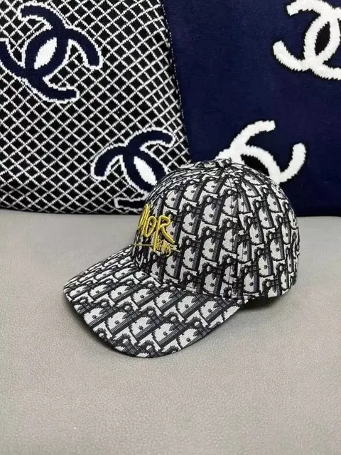 cap Oblique monogram with gold Dior embroidery