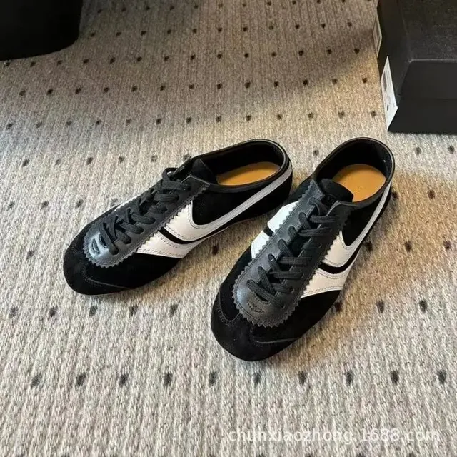 Nike Cortez Black White