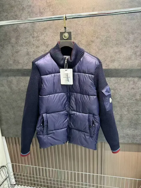 Moncler Knit-Sleeve Puffer Jacket Navy with Ribbed Knit Sleeves