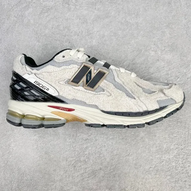 New Balance 1906R White Black Gold
