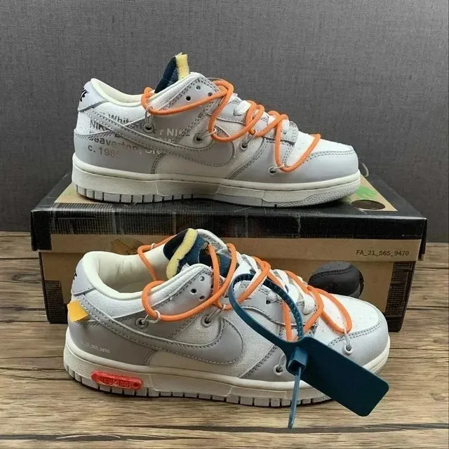SB Dunk Low Off-White x Nike