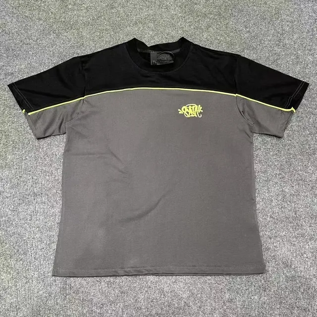 Syna World T-Shirt Graffiti Logo