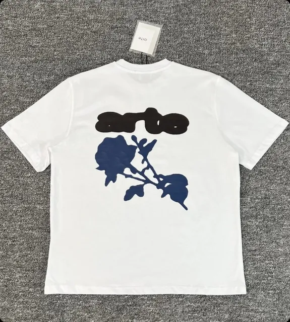 Arte Antwerp Graphic T-Shirt Rose Print