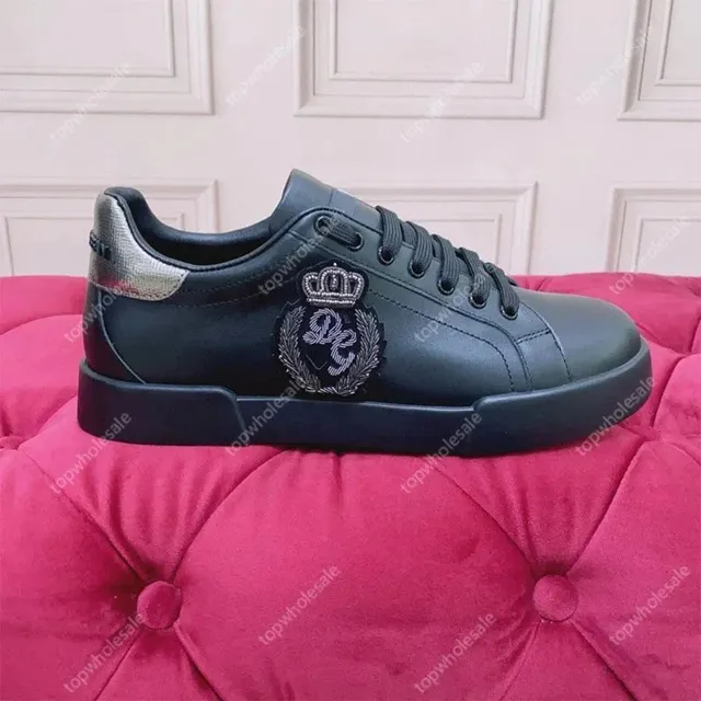 Dolce & Gabbana Sneaker Crown Embroidery