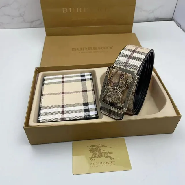 Burberry Check Belt & Wallet Set Haymarket Check