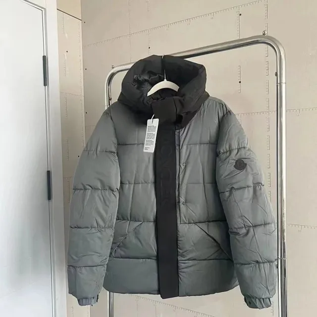 07-灰色