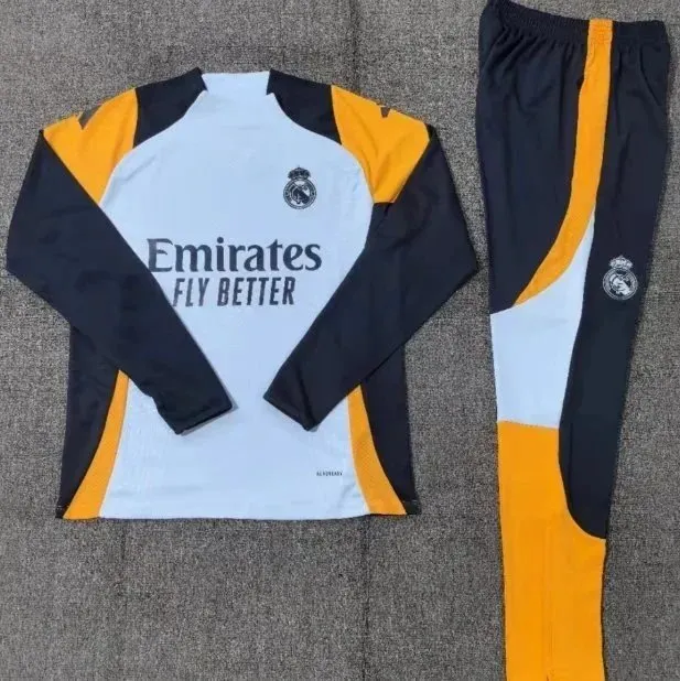 Adidas Training Set